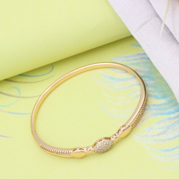 Rose Gold Bangle with Oval Crystal Centerpiece, XPBL0575 - Picture 5 of 12